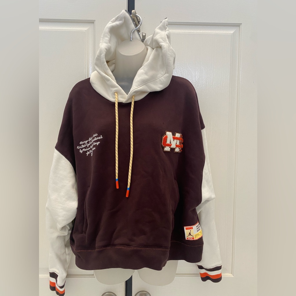 Air Jordan Team Mcr Madison Chateau Rouge Brown/White Thick/Heavy Hoodie Xl